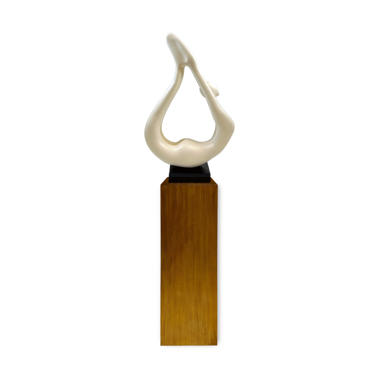 Escultura de yoga blanca