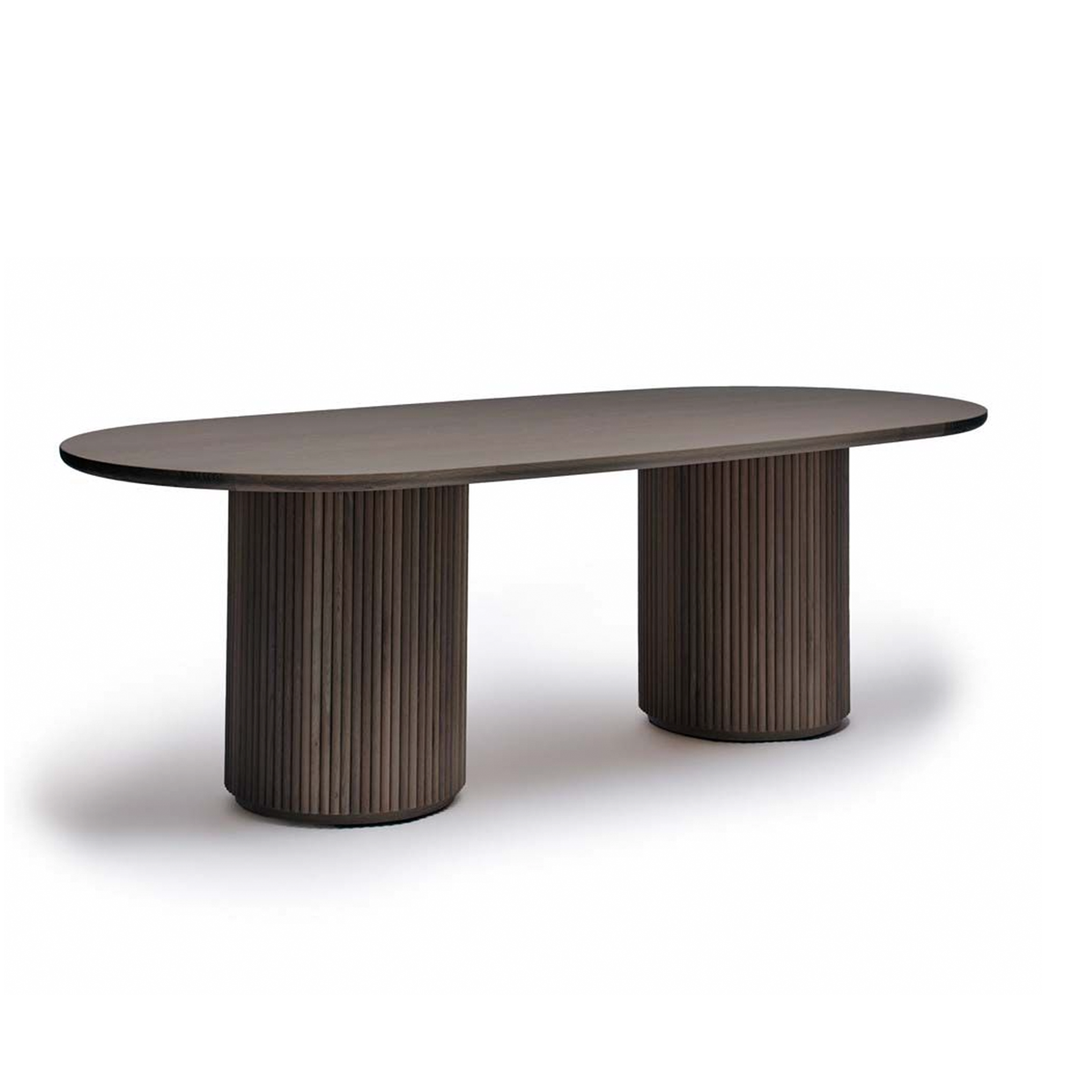 Laurel Oval Dining Table