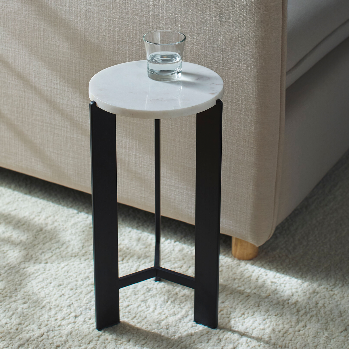 Nisse End Table