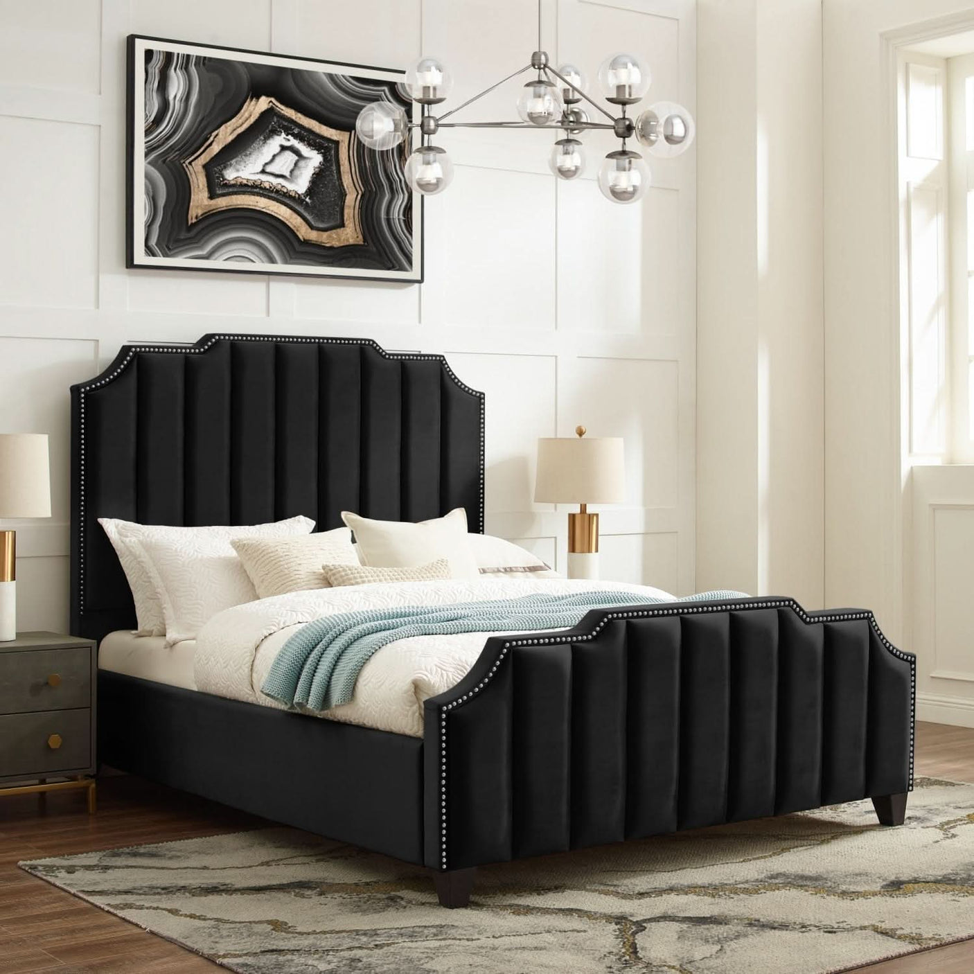 Poppy Upholstered Platform Bed